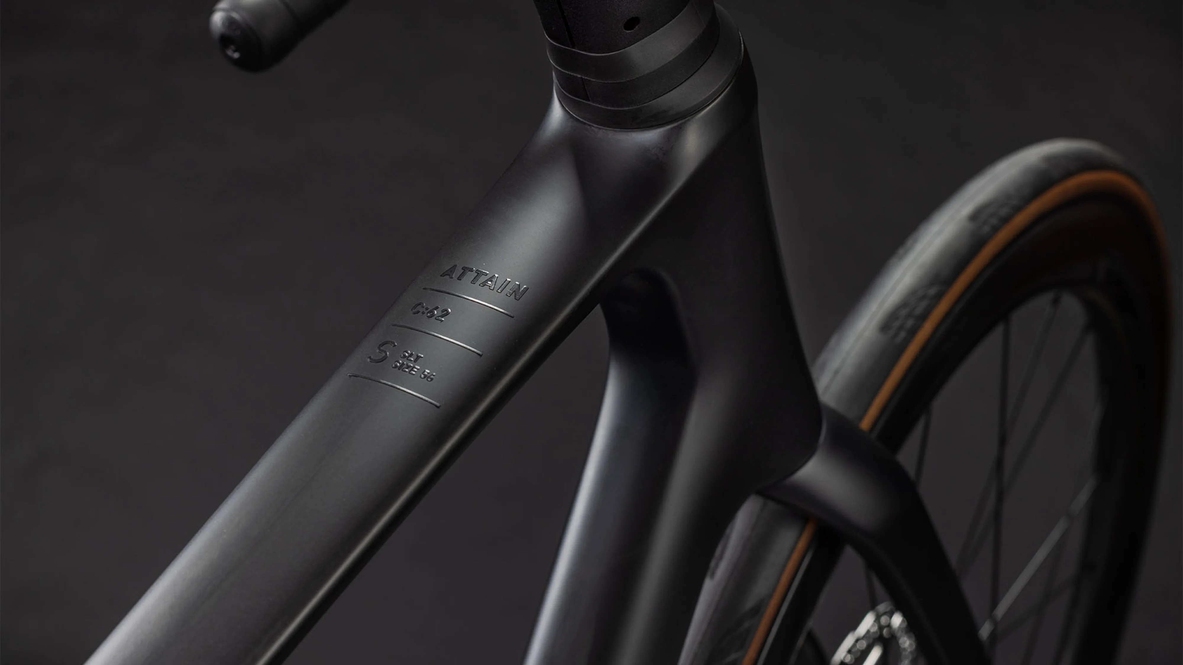 Cube Attain C:62 SLT  carbon´n´coalchrome (2026) - Image 2