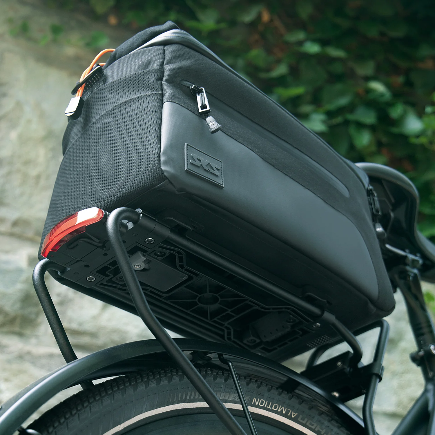 SKS Germany INFINITY URBAN TRUNKBAG Black - Image 8
